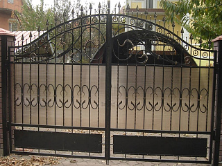 Пример работы 1 Сварка металлических ворот